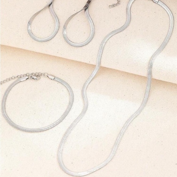 Sterling Silver Necklace Earrings Bracelet Set, Three piece Herringbone Set - Picture 6 of 7